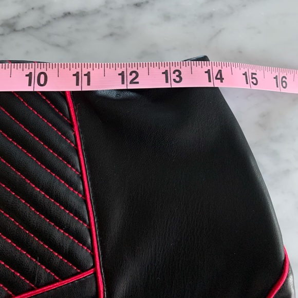 NWOT Zara motocross mini skirt faux leather with red pinstriping size M - Picture 8 of 11